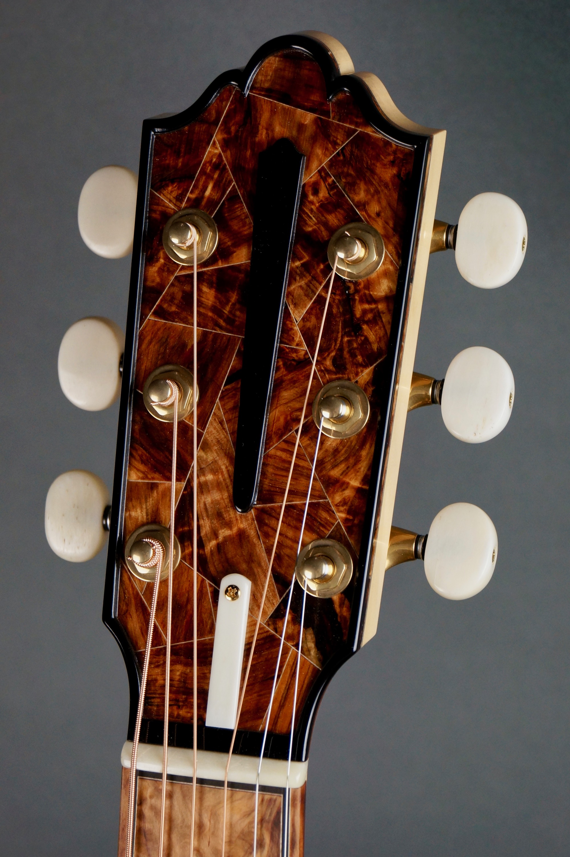 ハンドメイド⭐ ラスタカラーな自作エレキギター