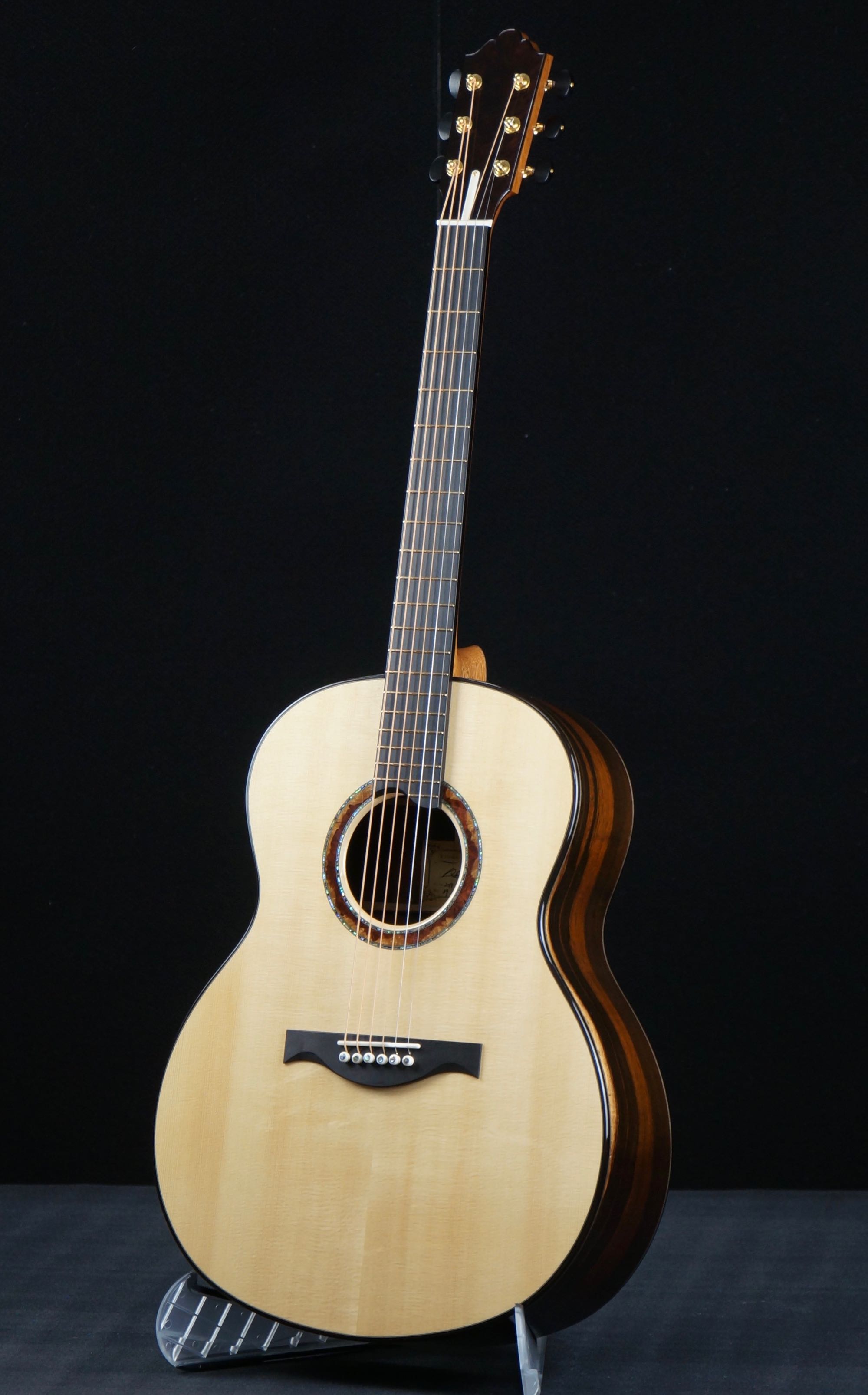 Ryosuke Kobayashi RS (2018) | 楽器詳細ページ [Blue-G]