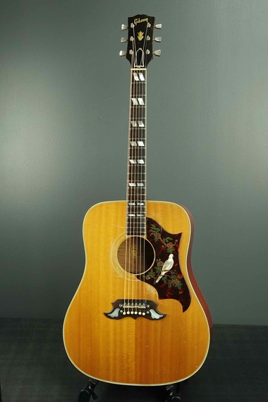Gibson DOVE ナチュラル初年度品 | 楽器詳細ページ [Blue-G]