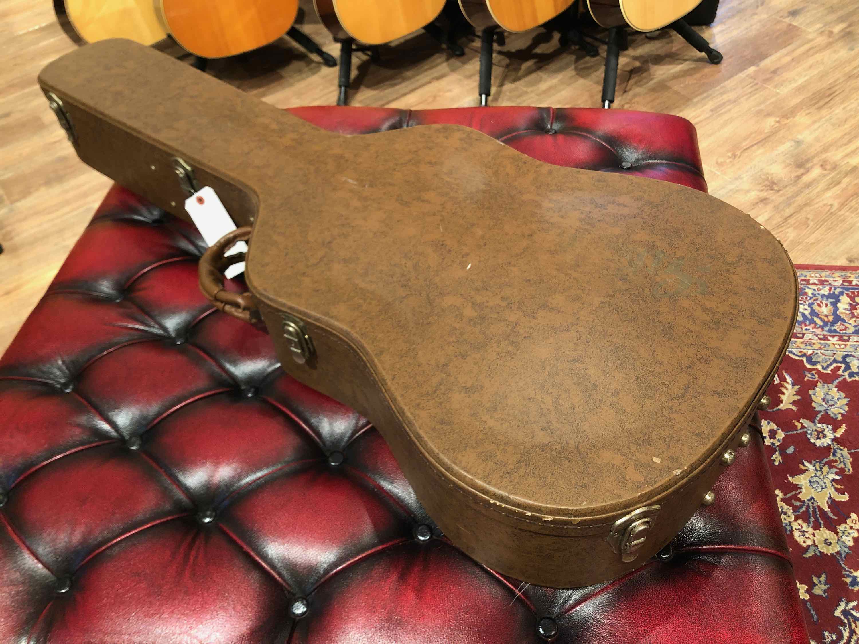 Gibson DOVE ナチュラル初年度品 | 楽器詳細ページ [Blue-G]