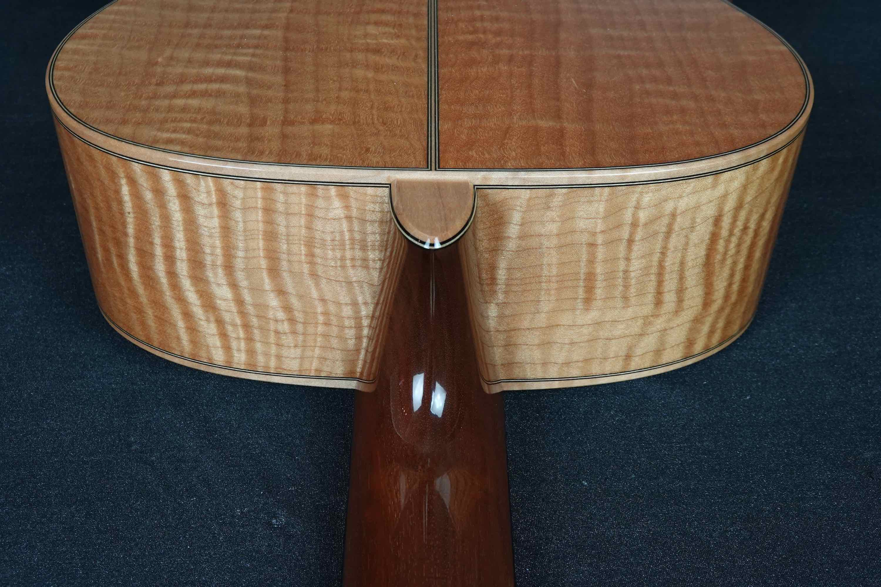 A.Kuwano Guitars（桑野亜矢喜） Model 151 Bold OM | 楽器詳細ページ