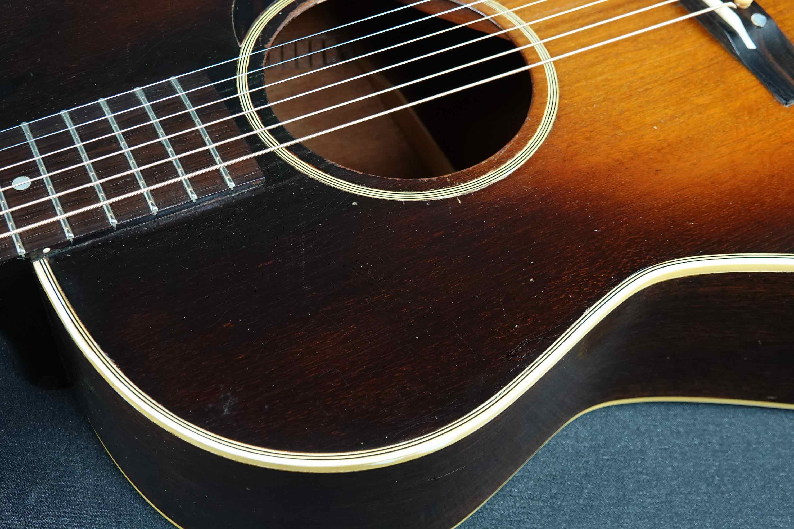 Gibson LG-2 | 楽器詳細ページ [Blue-G]