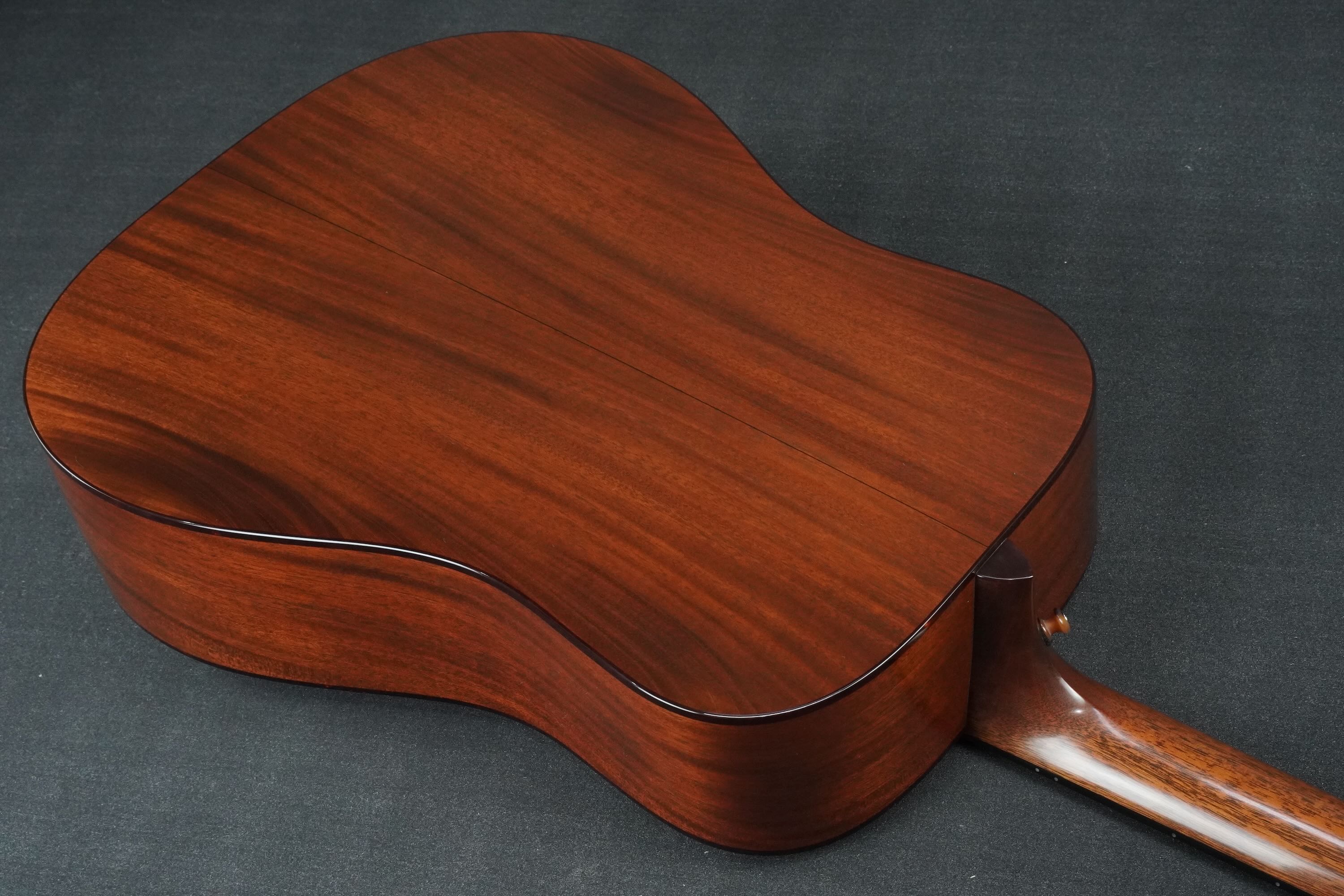 Preston Thompson Molly Tuttle Signature Model | 楽器詳細
