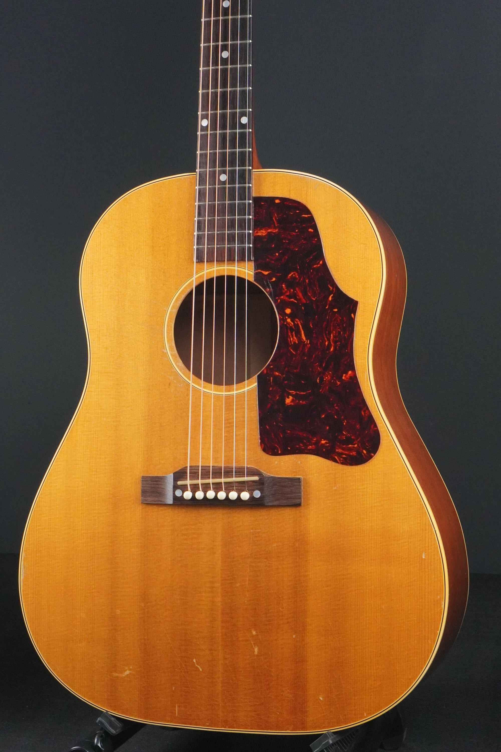 Gibson J-50 ハードケース付 ギブソン Gibson J-50 | 楽器詳細ページ [Blue-G]