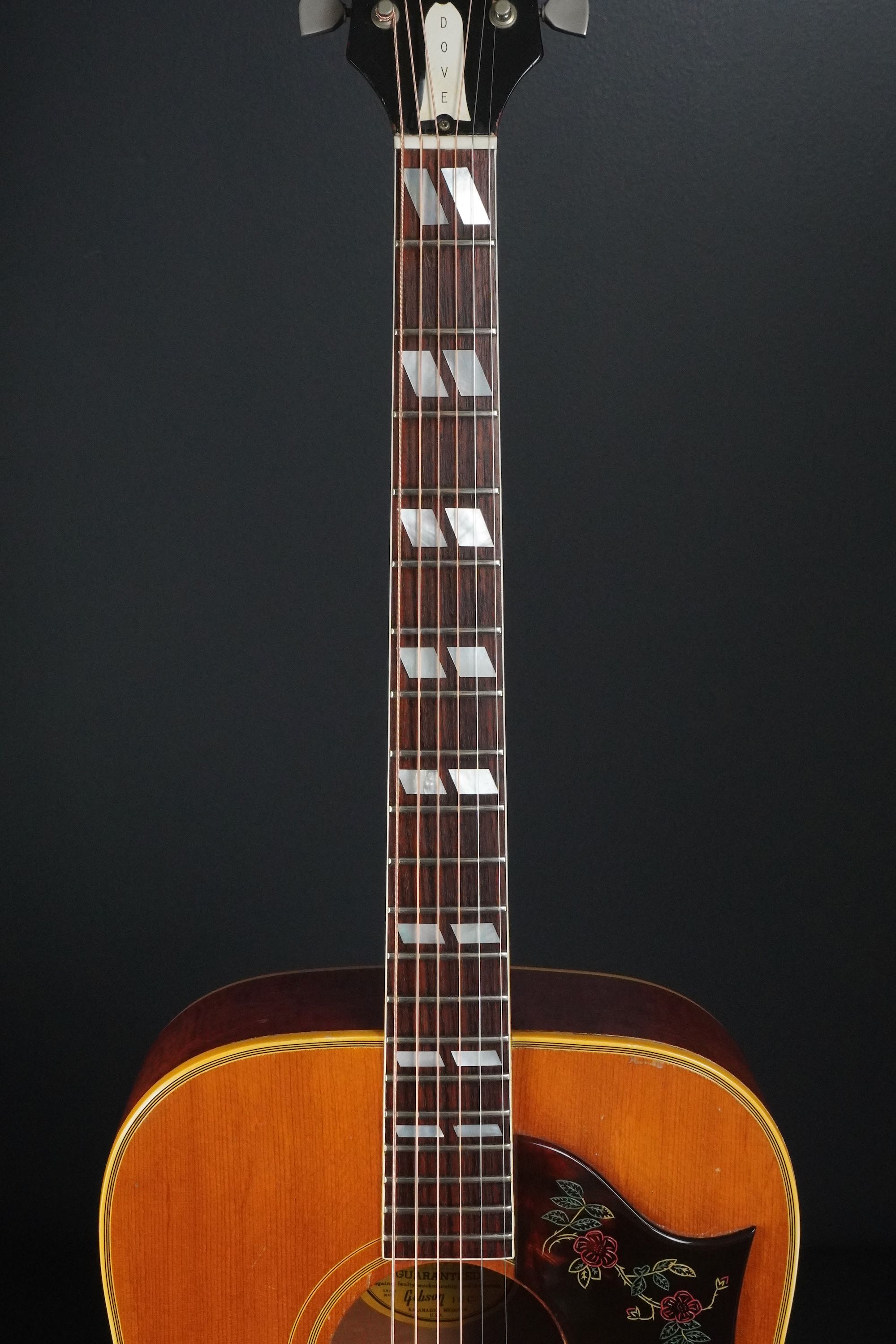 Gibson DOVE | 楽器詳細ページ [Blue-G]
