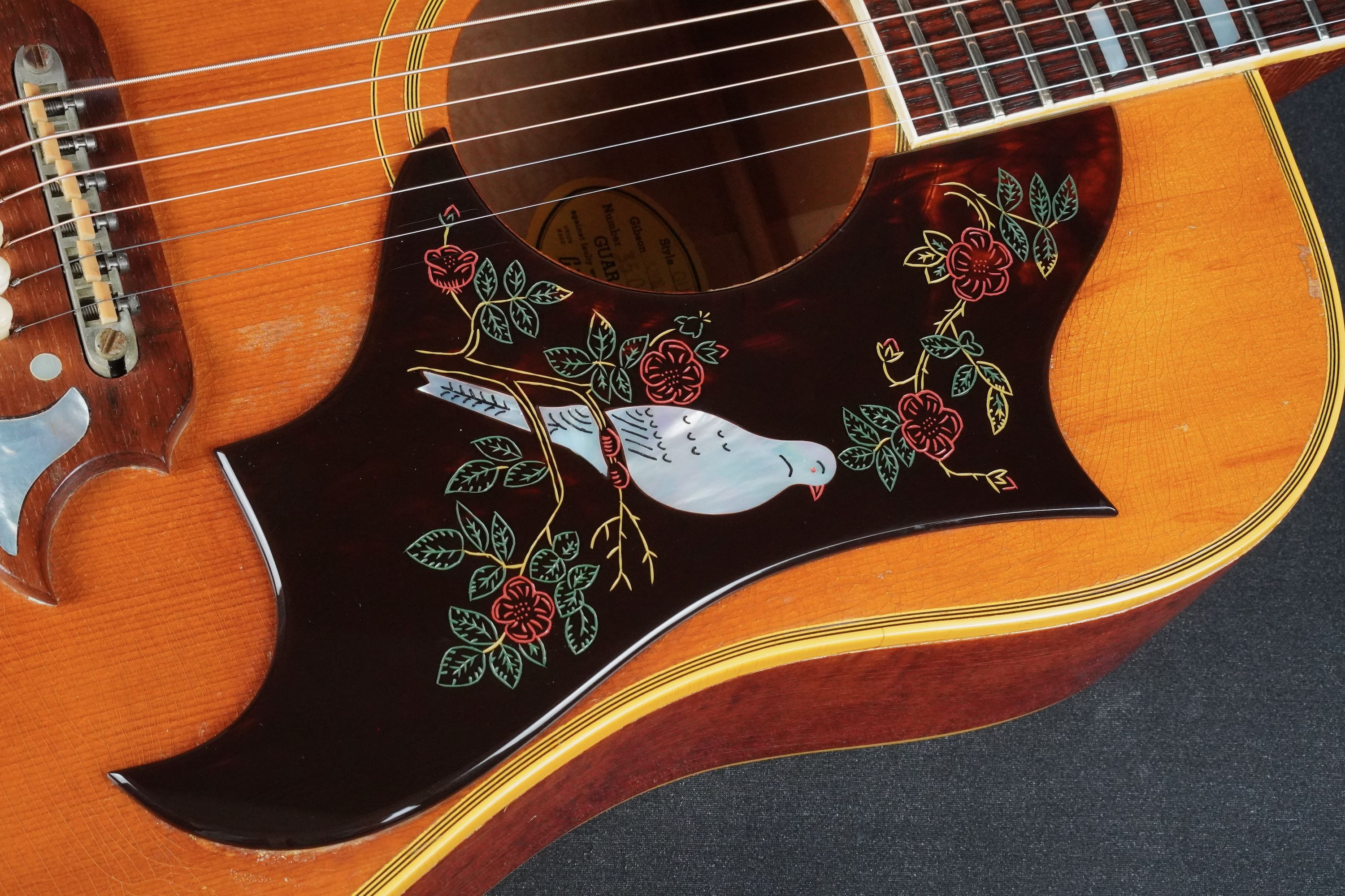 c*z様 オービルbyギブソン　DOVE 2024 Gibson Dove Original Antique Natural | Guitar Demo