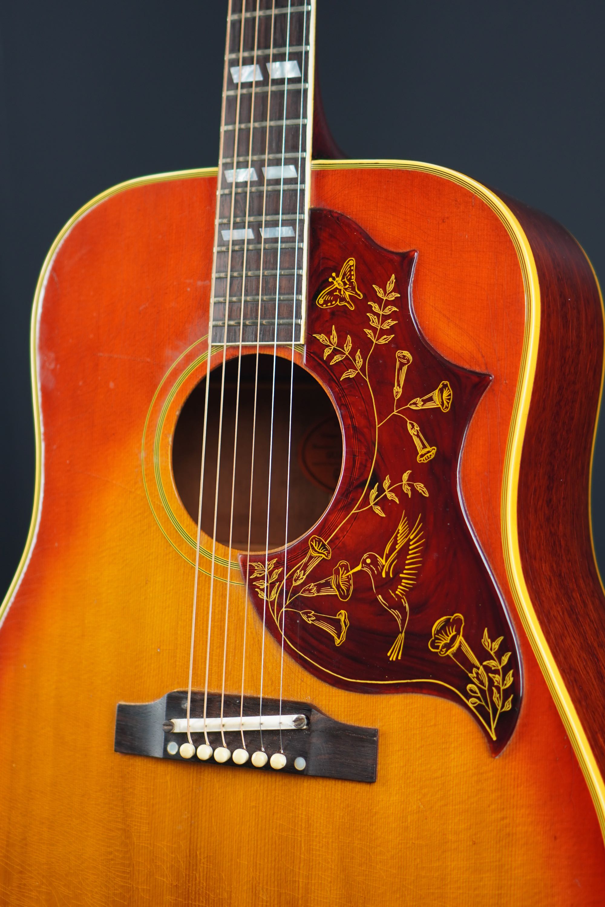 Gibson HUMMINGBIRD | 楽器詳細ページ [Blue-G]