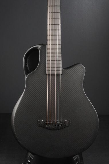 Emerald Guitars X7 Black Opus | 楽器詳細ページ [Blue-G]