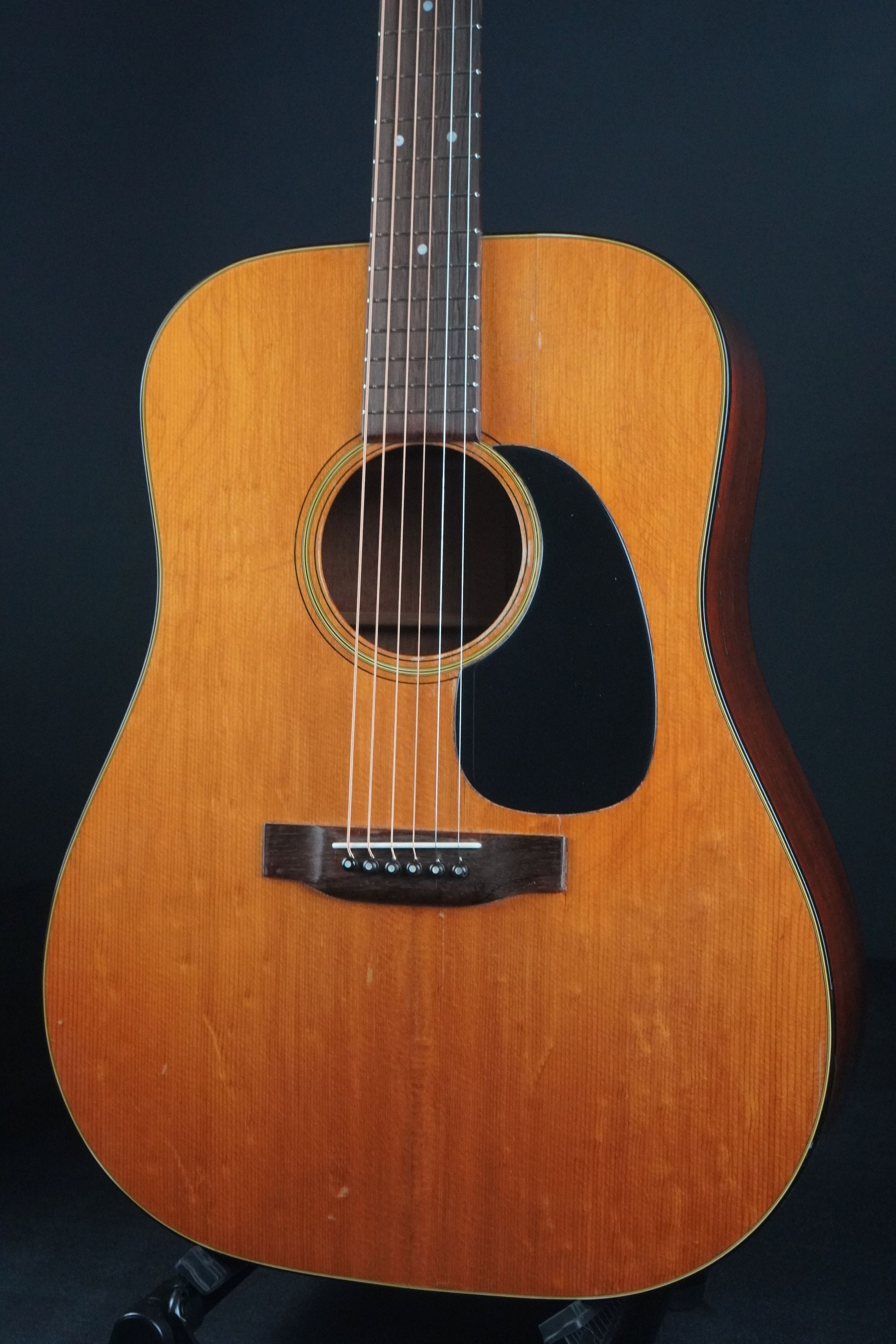 Martin D-18 | 楽器詳細ページ [Blue-G]