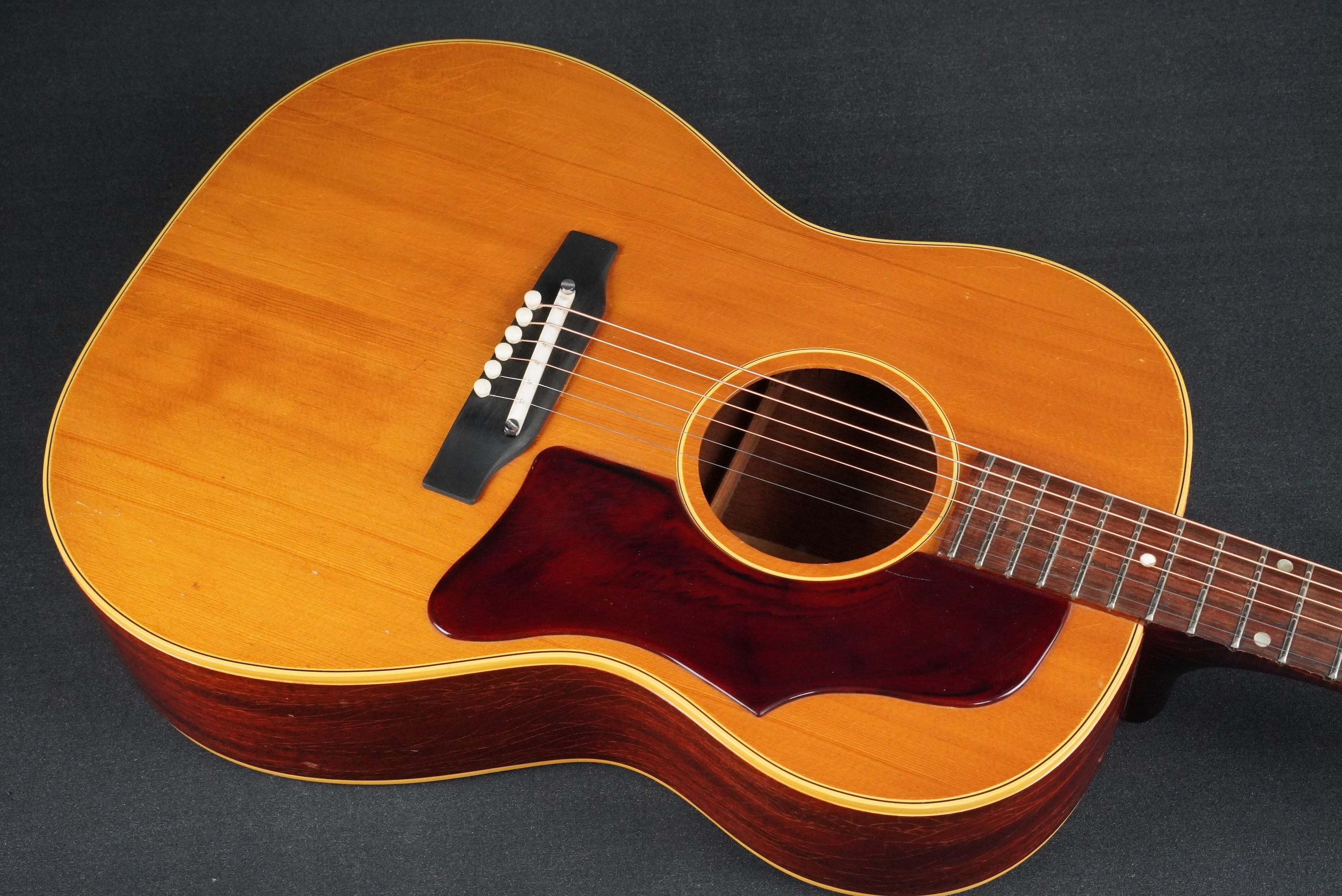 Gibson B-25N | 楽器詳細ページ [Blue-G]