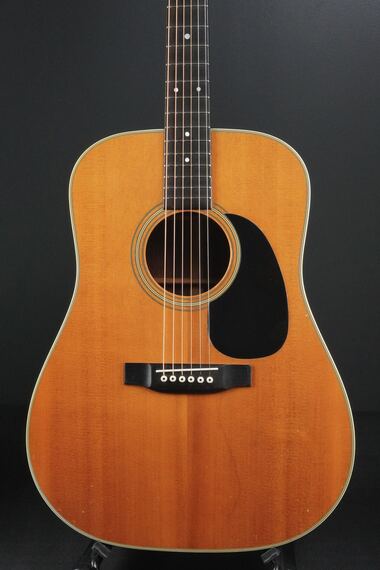 Martin D-28 | 楽器詳細ページ [Blue-G]