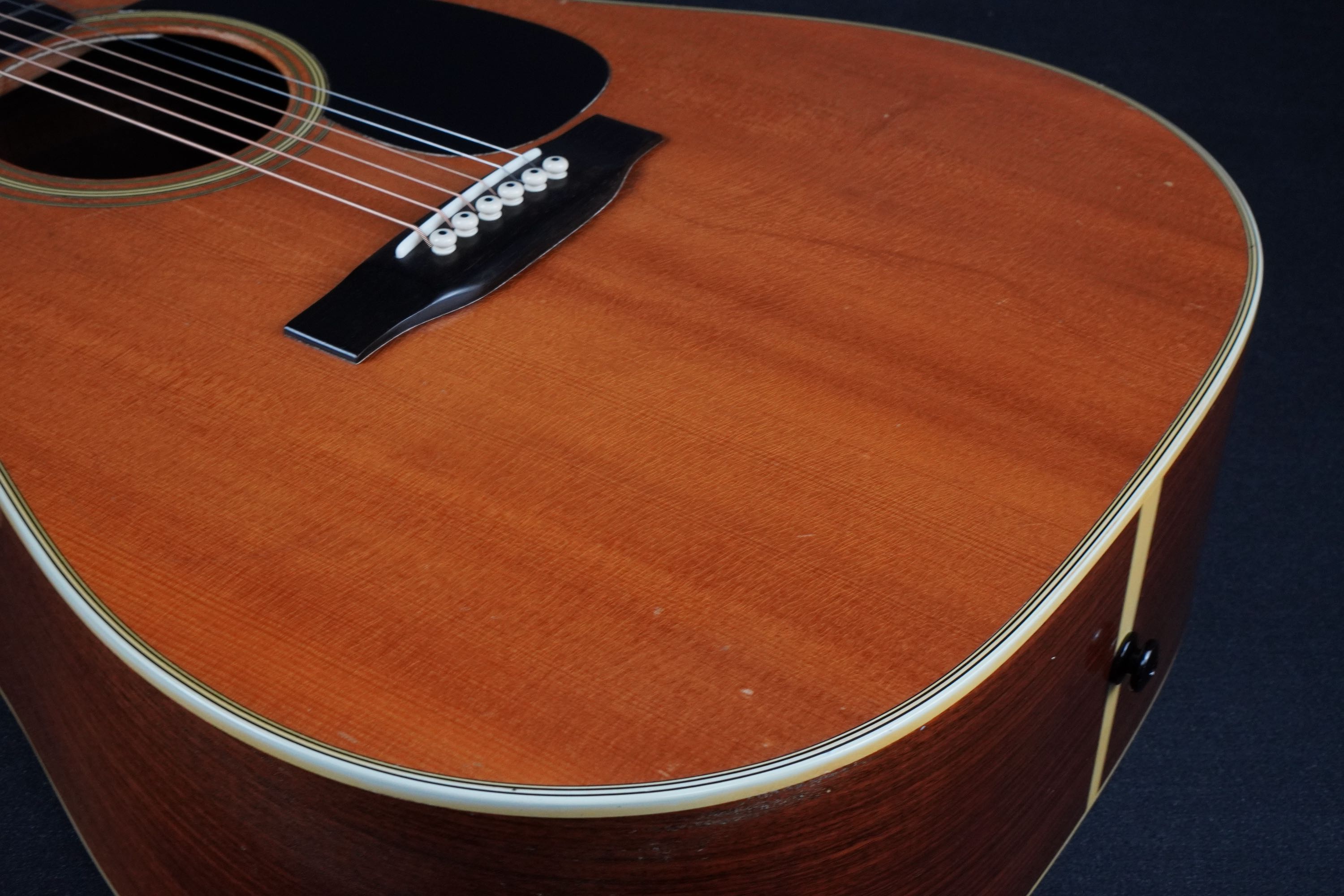 Martin D-28 | 楽器詳細ページ [Blue-G]