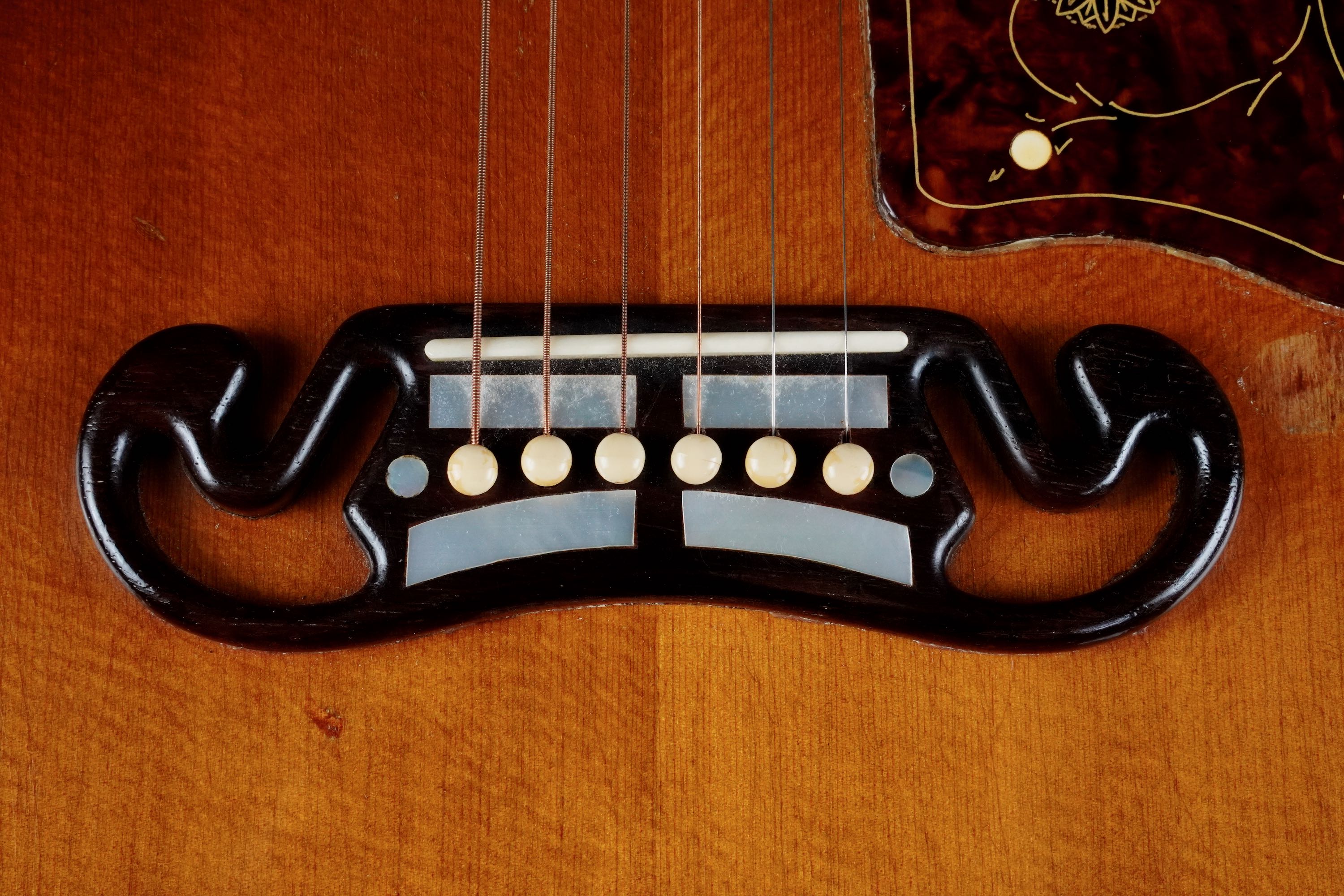 Gibson J-200 | 楽器詳細ページ [Blue-G]