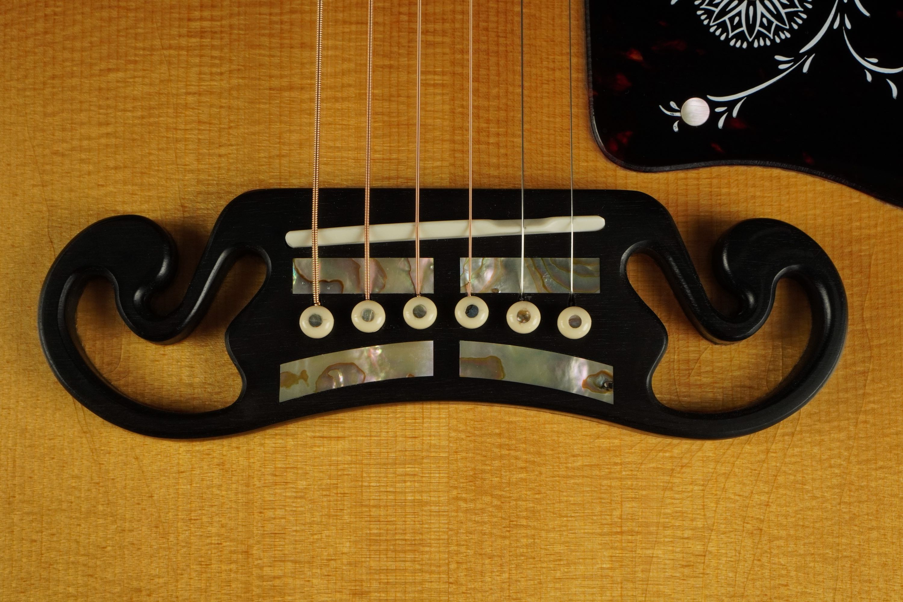 Gibson J-200 Koa Limited Edition | 楽器詳細ページ [Blue-G]