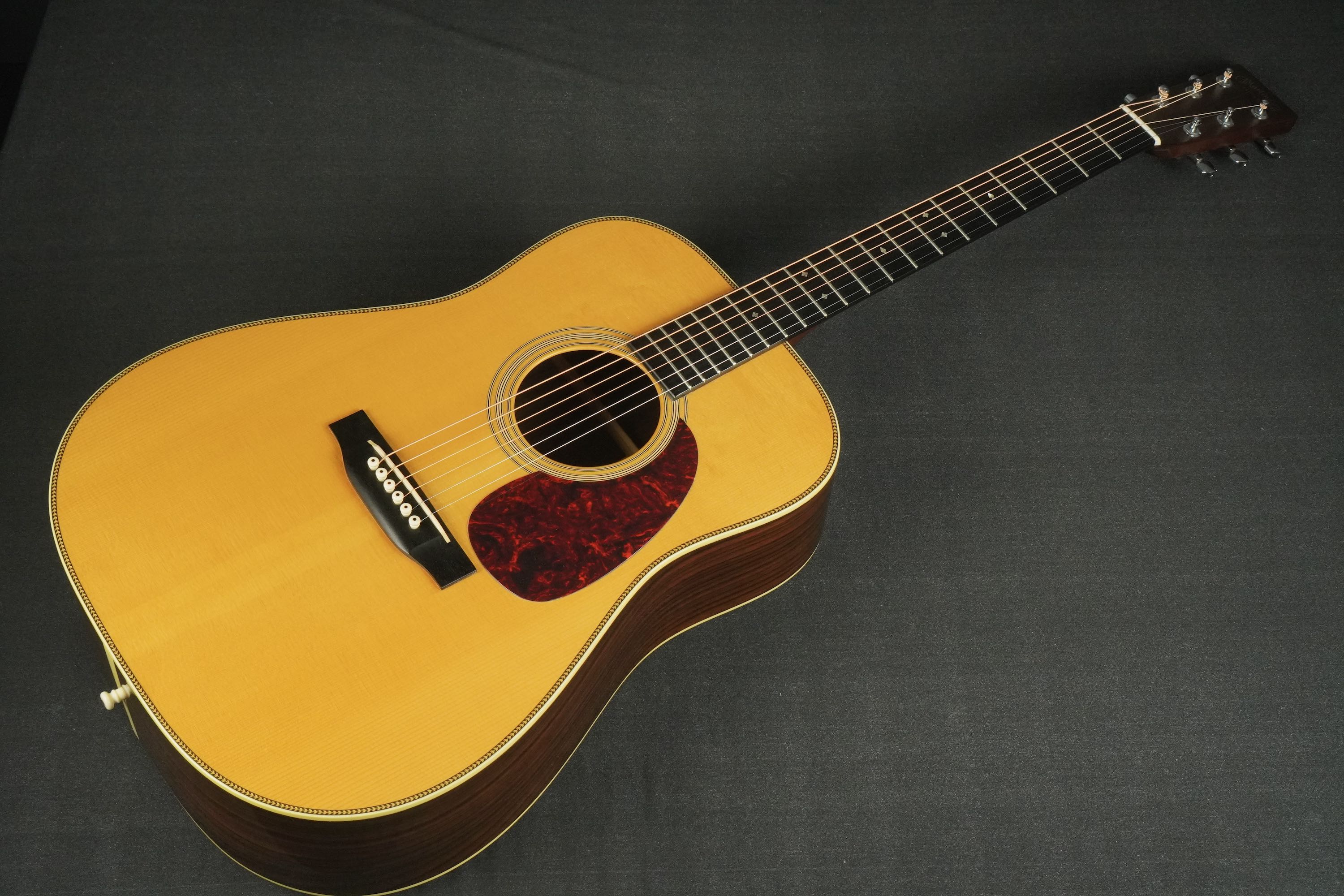 Martin HD-28 Custom | 楽器詳細ページ [Blue-G]