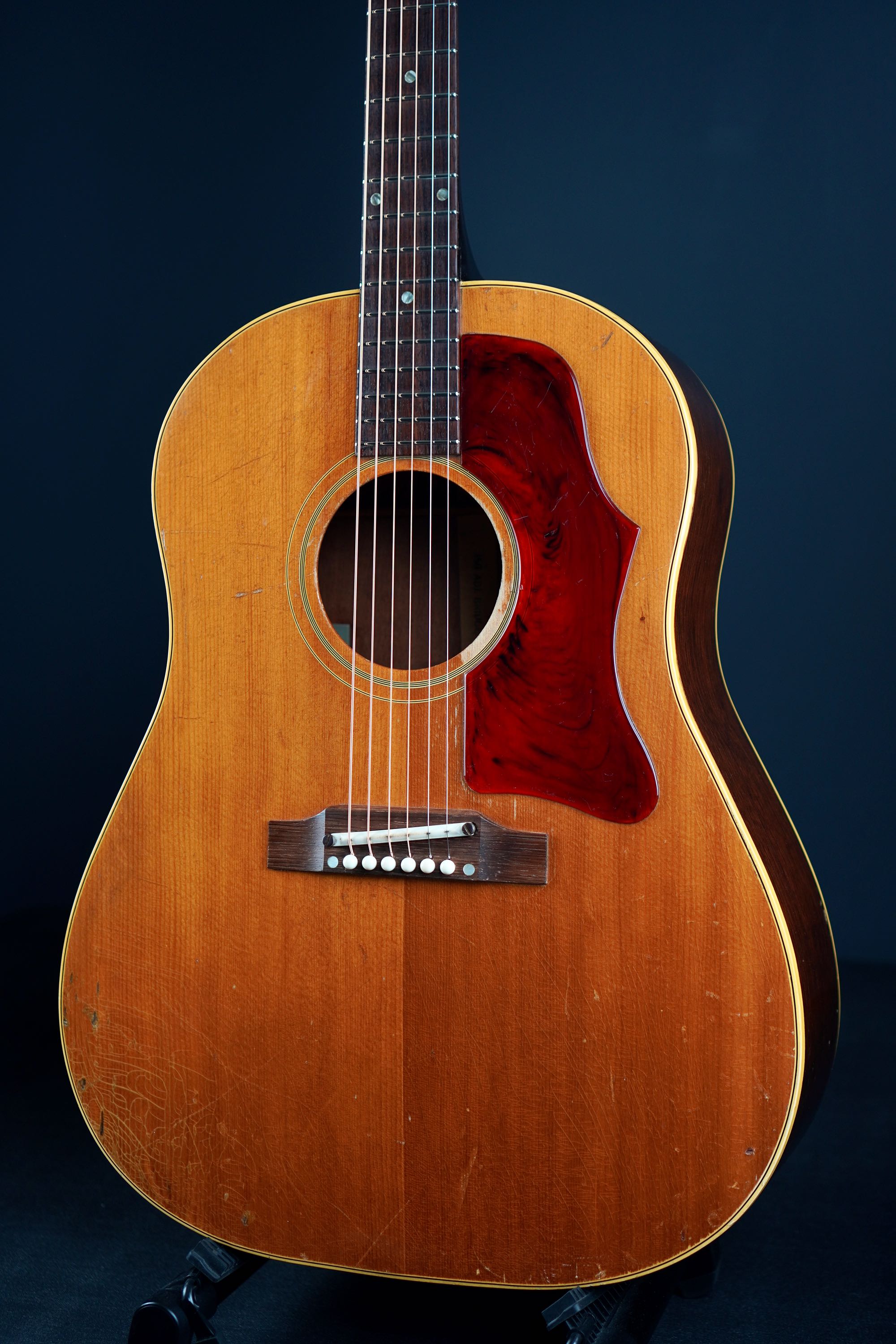 Gibson J-50 | 楽器詳細ページ [Blue-G]