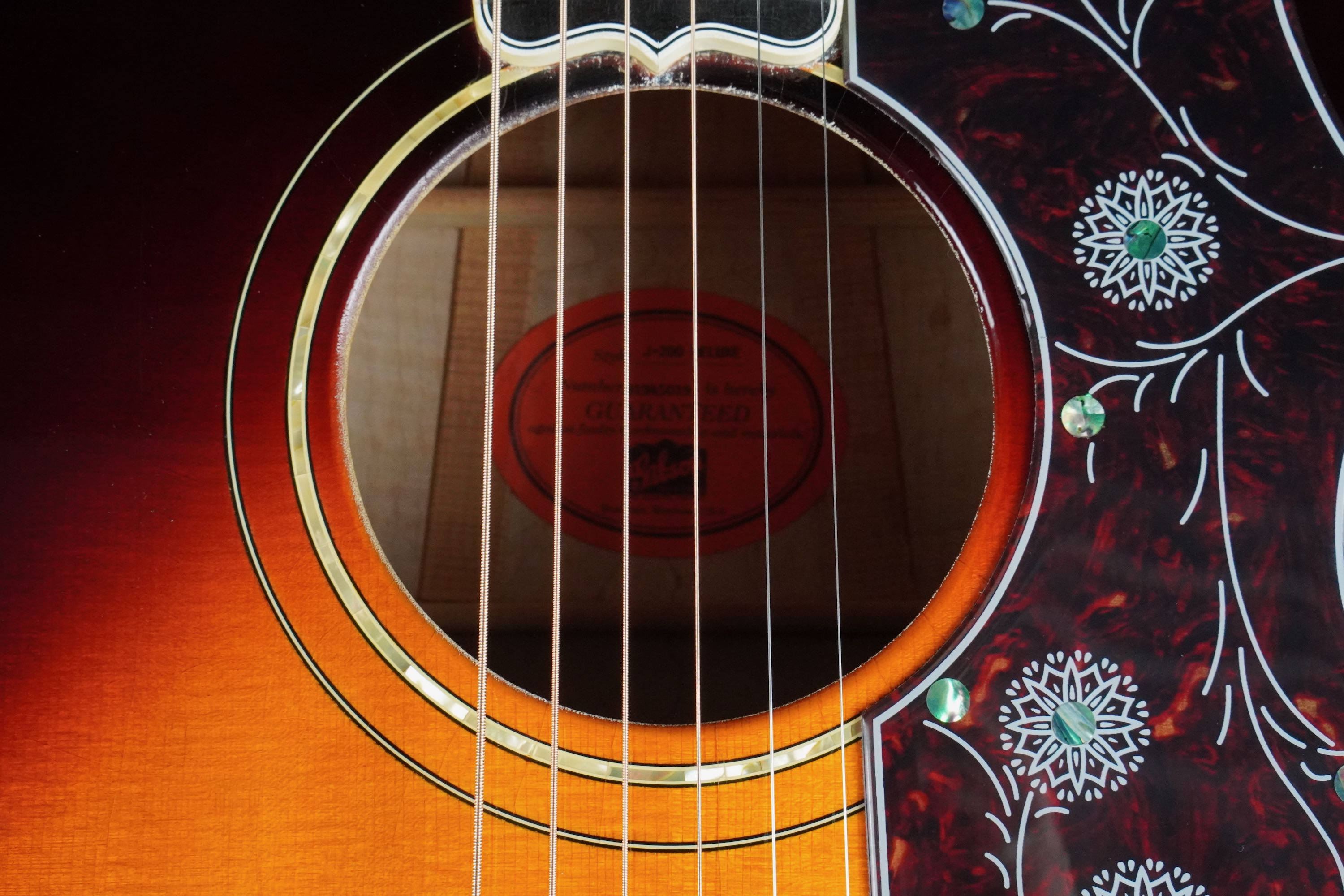 Gibson J-200 Deluxe | 楽器詳細ページ [Blue-G]